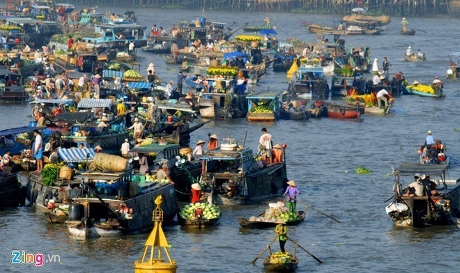chợi nổi Cái Bè
