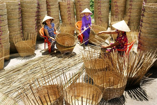 Quản lý, hỗ trợ bảo vệ môi trường tại các làng nghề Việt Nam