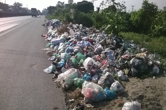 Thị trấn Lai Cách (huyện Cẩm Giàng): Dân khốn khổ vì bãi tập kết rác thải tự phát
