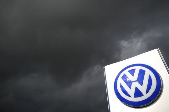 Volkswagen đền bù thêm 1 tỷ USD do gian lận khí thải