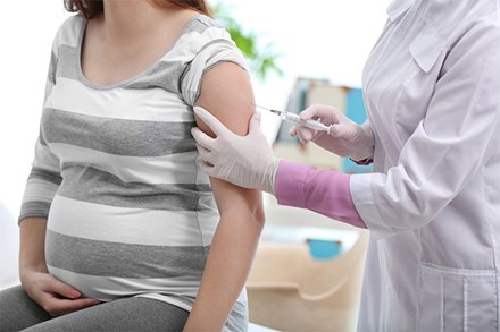 Khuyến cáo tiêm ngừa vắc xin ho gà cho phụ nữ mang thai