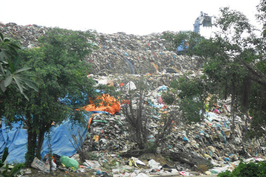 Hà Nam: Nhà máy rác gây ô nhiễm “hành dân” chịu khổ