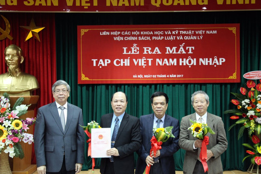 Tạp chí Việt Nam Hội Nhập ra mắt bạn đọc