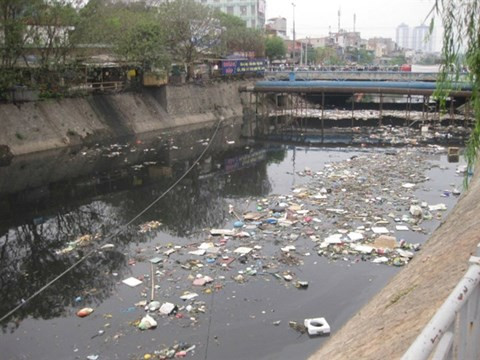 Cần chính sách hợp lý xử lý nước thải đô thị