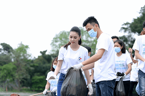 Hà Nội: Hàng nghìn sinh viên tham gia hưởng ứng Ngày Trái Đất