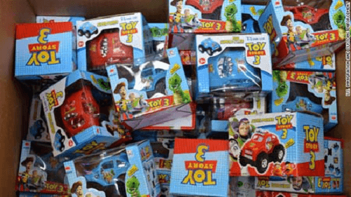 Gia Lai: Thu giữ 2.700 sản phẩm đồ chơi trẻ em nhập lậu