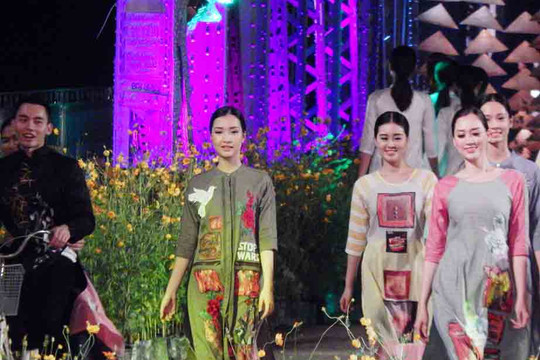Thừa Thiên – Huế: Bế mạc Festival nghề truyền thống 2017