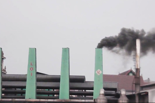 Yên Phong(Bắc Ninh): Công ty Vạn Lợi xả thải ô nhiễm, dân kêu cứu