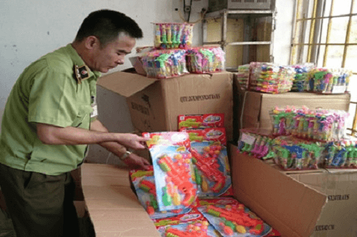 Gia Lai: Thu giữ hơn 2.700 sản phẩm đồ chơi trẻ em nhập lậu