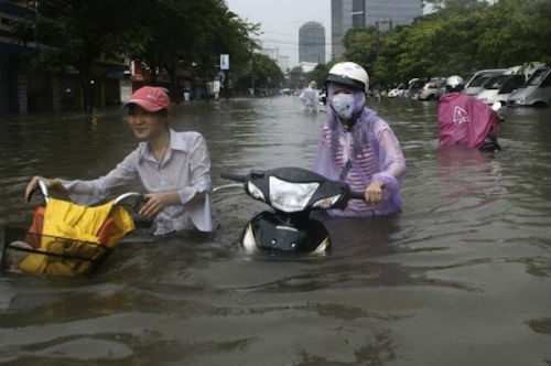 Mùa mưa 2017: Hà Nội đối mặt nỗi lo ngập lụt