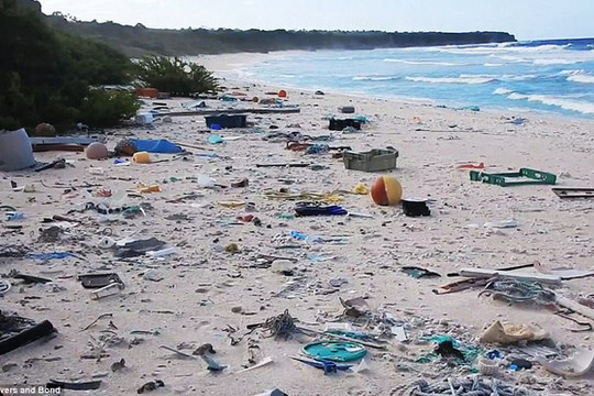 Hòn đảo hoang nhiều rác rất thế giới