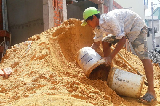 Tp. Hồ Chí Minh: Giá cát xây dựng tăng bất thường