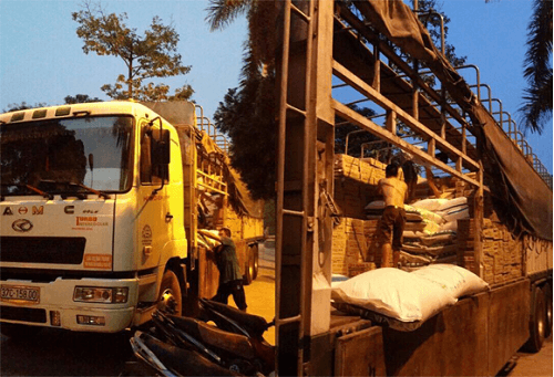 Hà Nội: Thu giữ 7 tấn đường không rõ nguồn gốc