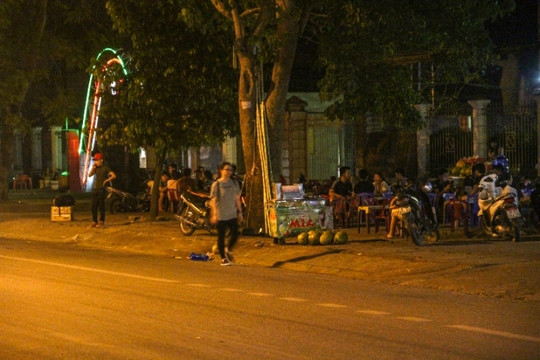 TP Vinh (Nghệ An): Loay hoay “bài toán” giải tỏa lấn chiếm hành lang vỉa hè