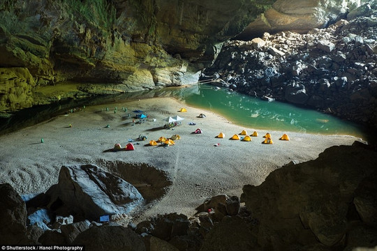 Hang Sơn Đoòng của Việt Nam vào top điểm cắm trại ấn tượng nhất thế giới