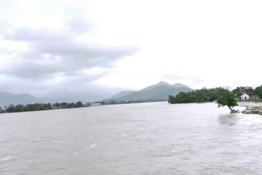 Cảnh báo lũ trên sông Lô, sông Thao và lũ quét, sạt lở đất khu vực miền núi phía Bắc