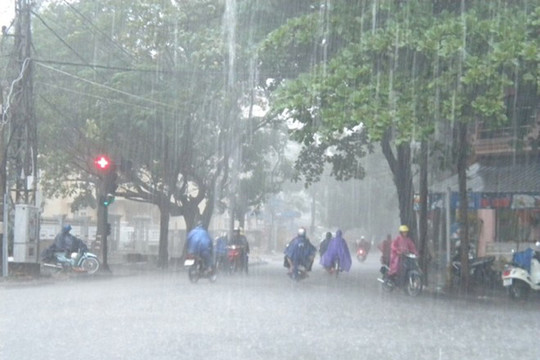 Dự báo thời tiết ngày 3/7: Hà Nội có mưa rào và dông