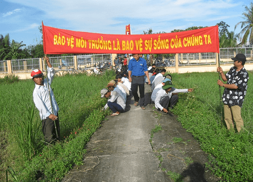 Tiền Giang: Nông dân tích cực tham gia bảo vệ nước sạch và vệ sinh môi trường nông thôn