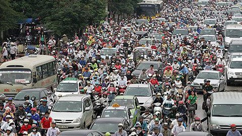 Ùn tắc giao thông tại các đô thị có xu hướng gia tăng