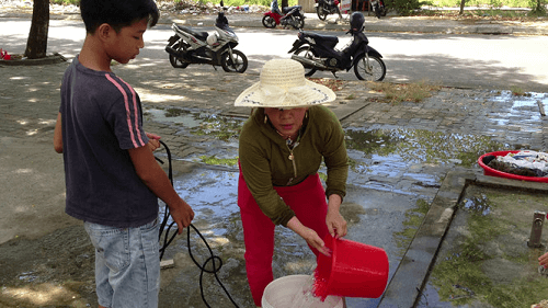 Đà Nẵng: Người dân “khát” nước sạch