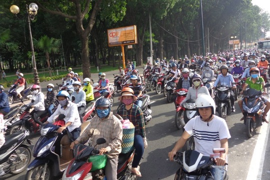 Sau Hà Nội, TPHCM cũng cấm xe máy từ năm 2030