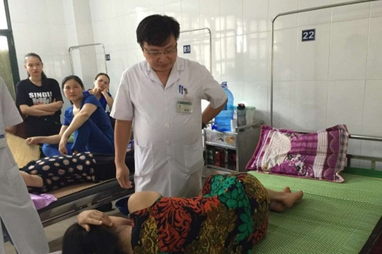 Cô giáo Hà Giang bị liệt nửa người không phải do tiêm thuốc