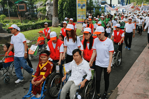 Chương trình đi bộ “Vì nạn nhân chất độc da cam và người khuyết tật nghèo”