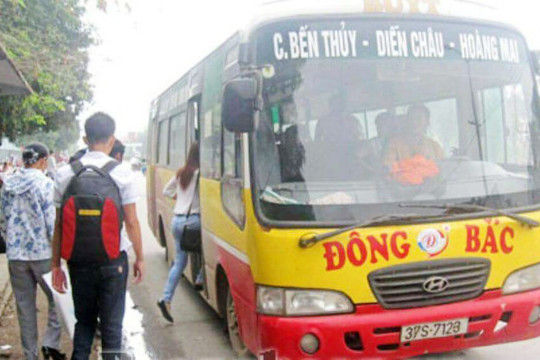 Hà Tĩnh: Nhân viên xe Buýt Đông Bắc bị tố “ngược đãi” với cụ ông 70 tuổi