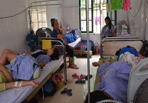 Nam Định: Bệnh viện quá tải do dịch sốt xuất huyết