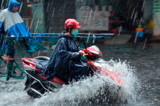 Dự báo thời tiết ngày 29/8: Hà Nội có mưa rào và rải rác có dông