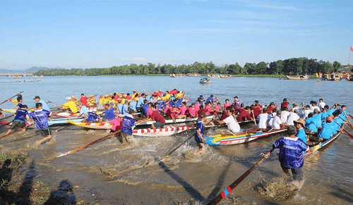 Thừa Thiên Huế: Náo nhiệt Giải đua ghe truyền thống