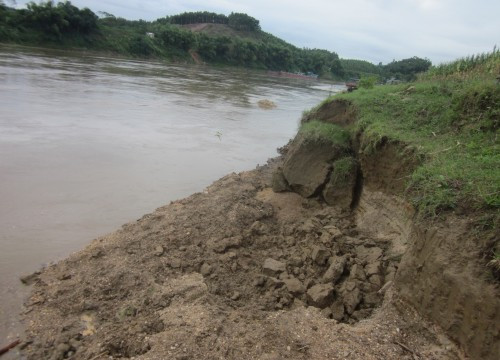 Hà Nội: Chi 49,8 tỷ đồng cho xử lý sạt lở bờ hữu sông Đà