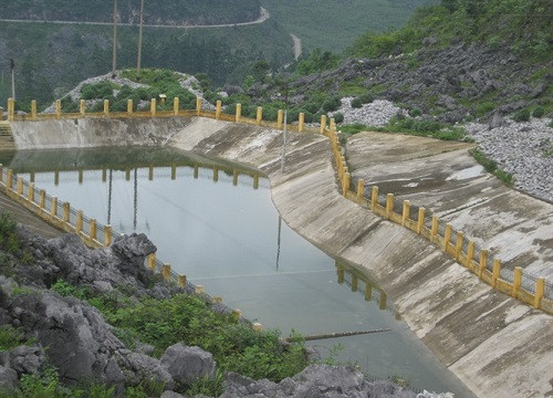 Xây dựng 115 ‘hồ treo’ giải khát cho người dân vùng Cao nguyên đá