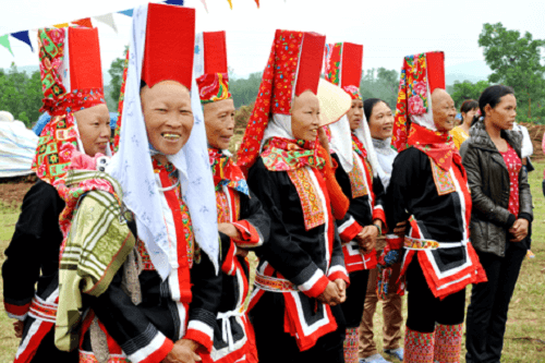 Tổ chức Ngày hội văn hóa dân tộc Dao Toàn quốc