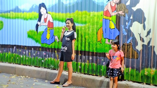 Bức tranh 3D kỉ lục Việt Nam dịp Trung thu tại Goldmark City