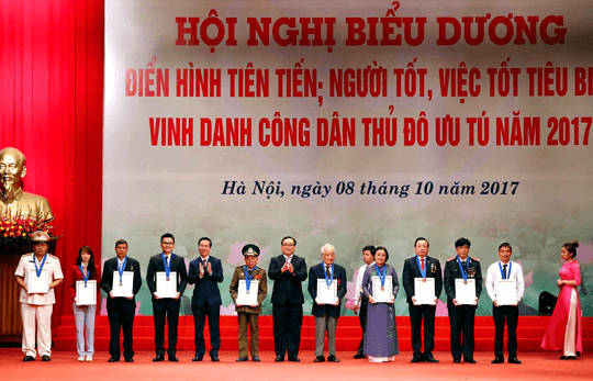 Hà Nội: Vinh danh 10 Công dân Thủ đô ưu tú năm 2017
