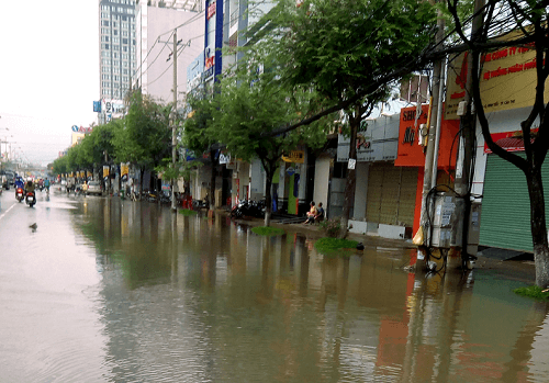 Cần Thơ: Triều cường vượt báo động III gây ngập úng trầm trọng