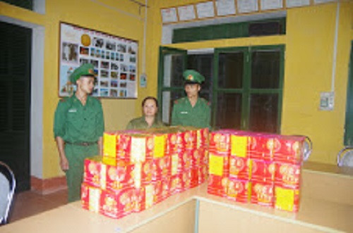Cao Bằng: Bộ đội Biên phòng bắt 87 kg pháo nổ