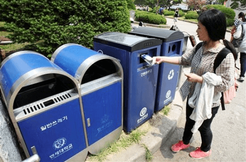 TP Hồ Chí Minh: “Phủ sóng” nhà vệ sinh, thùng rác công cộng
