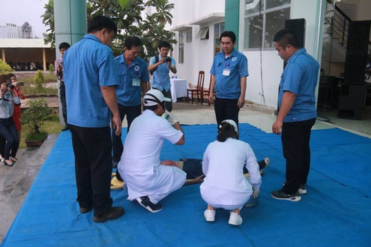 Đà Nẵng: Diễn tập ứng phó cấp cứu phục vụ Tuần lễ Cấp cao APEC 2017