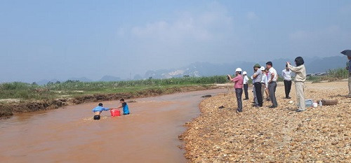 Nghệ An: Nước máy có màu lạ ở Qùy Hợp là do đường ống bị rỉ sét