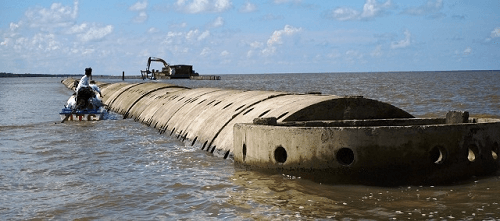 Đê trụ rỗng: Giải pháp ngăn sạt lở ven biển tại Cà Mau