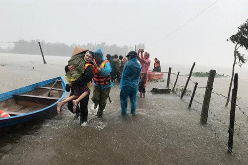 Xót xa 108 người chết, mất tích do bão số 12 và mưa lũ