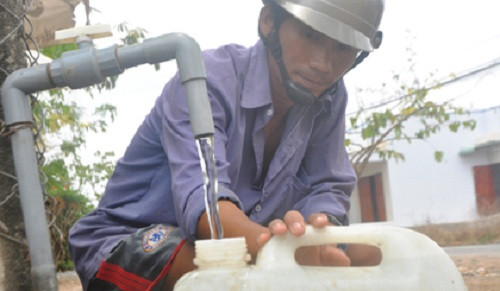 Báo động nước sinh hoạt nông thôn kém chất lượng