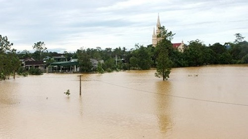 Ảnh hưởng hoàn lưu bão số 14: Mưa lớn gây ngập nhiều địa phương tại tỉnh Bình Định