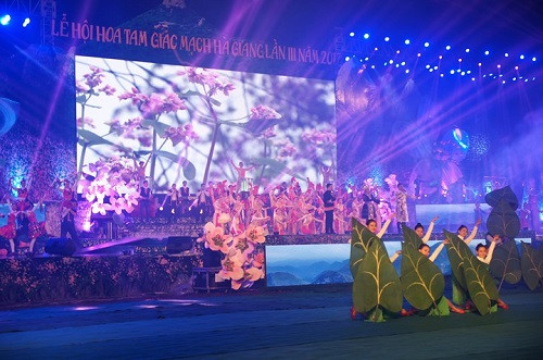 Khai mạc Lễ hội hoa tam giác mạch lần thứ III Hà Giang 2017