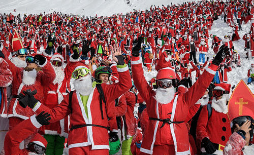 2.656 ông già Noel lập kỉ lục thế giới ở Thụy Sĩ