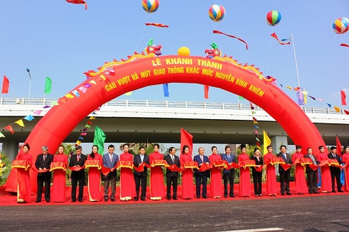 Hải Phòng khánh thành cầu vượt nút giao thông Nguyễn Bỉnh Khiêm và Nhà máy LG Display