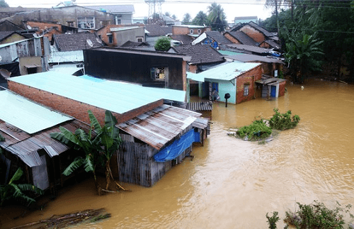 Mưa lũ khiến một người thiệt mạng, gần 29.000 ngôi nhà bị ngập nước