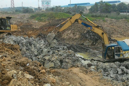 Tiên Du (Bắc Ninh) – Bài 3: Công ty CP VLXD Tân Sơn hoạt động gây ô nhiễm môi trường, khai thác đất trái phép – Bao giờ mới được xử lý?